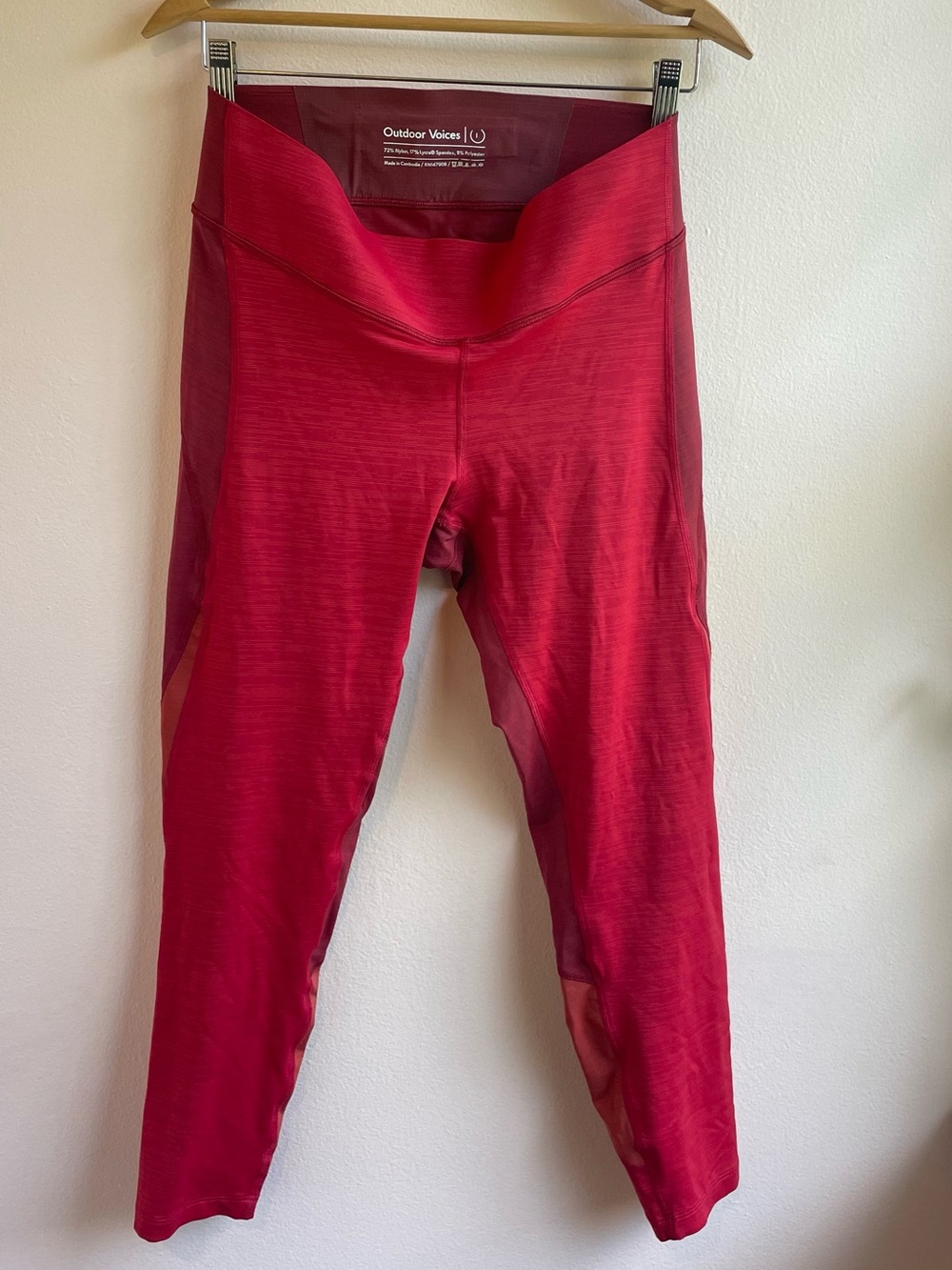 Outdoor Voices 7/8 Leggings Burgundy Mesh Panel Size L